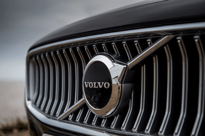 Volvo 首款「車內雷達系統」   防止兒童、寵物因疏忽被反鎖車內