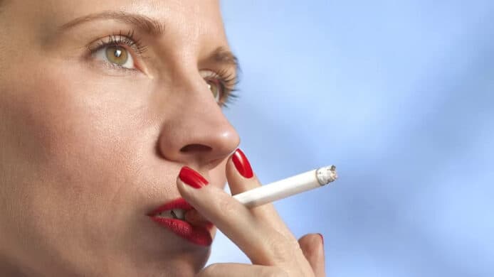 新西蘭國會通過議案   禁止向 2008 年之後出生人士賣煙