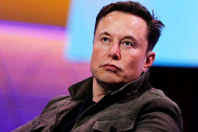 Elon Musk 認接手 Twitter 初期犯了錯    日後會減少犯錯