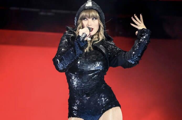 Taylor Swift 演唱會購票網大塞車　粉絲控告售票網違反壟斷法
