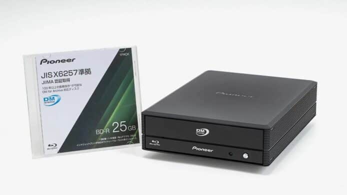日本 Pioneer 發表全新 Blu-ray 光碟   保證可使用至少 100 年