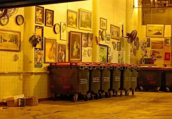 清潔工：網民打卡潮引安全疑慮    葵涌邨垃圾房畫作被清除
