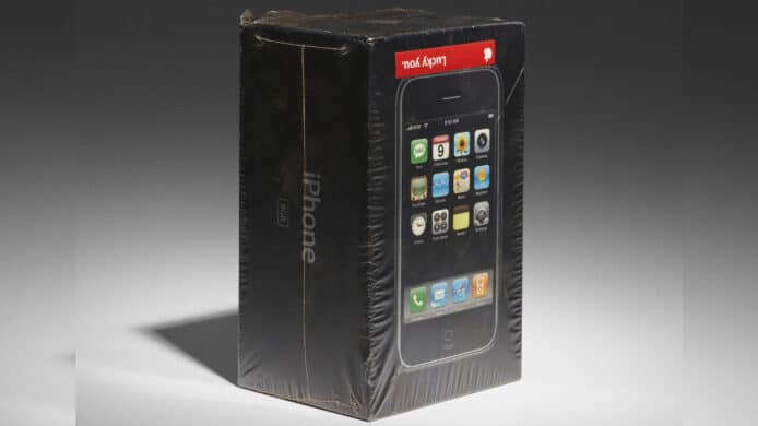 未開封初代 iPhone 拍賣   未能刷新成交價僅 4 萬美元售出