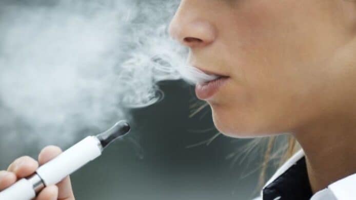 英國計劃派發免費電子煙   100 萬套鼓勵市民戒煙