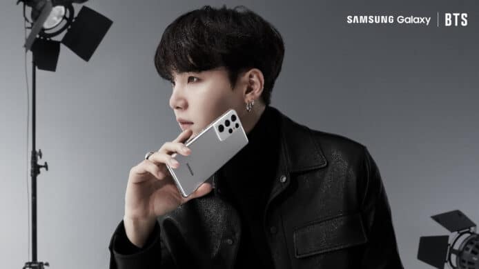 韓團 BTS 成員美國開個唱   只跟歌迷以 Samsung 手機合照被讚盡責代言人