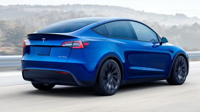 Tesla 採購比亞迪刀片電池   率先應用於德國製 Model Y