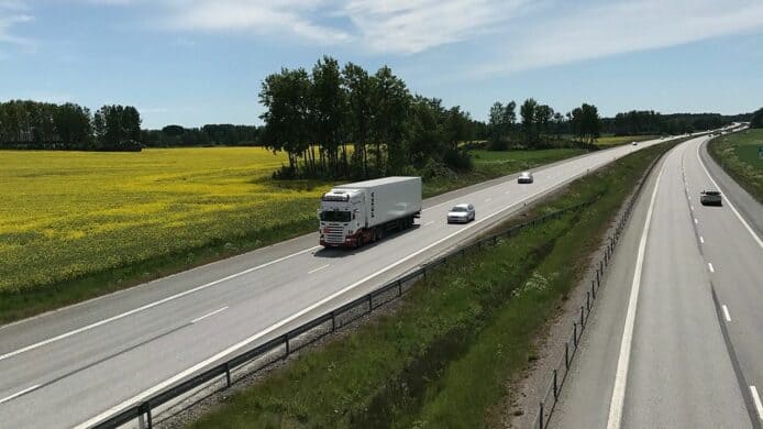 瑞典首條無線充電高速公路   擬 2025 年開通解決電動車續航問題