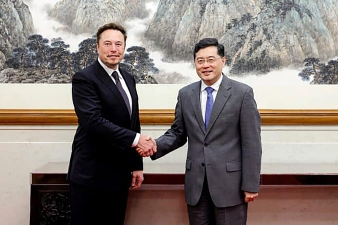 Elon Musk 晤中國工信部長金壯龍     商討新能源汽車發展