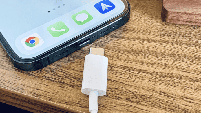 Apple 如限制 USB-C 傳輸速度     歐盟警告將禁止 iPhone 銷售