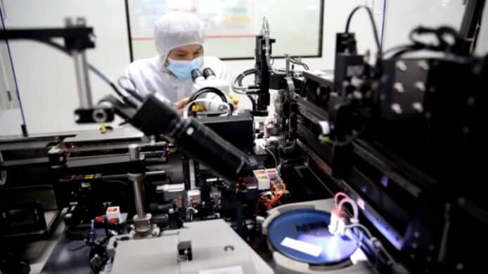 華工科技公佈高端晶圓激光切割裝置   中國首部採用 100% 國產化核心部件