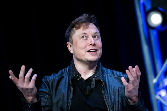 Elon Musk：2 年內由缺矽變缺電   估計 2045 年電力需求增 2 倍
