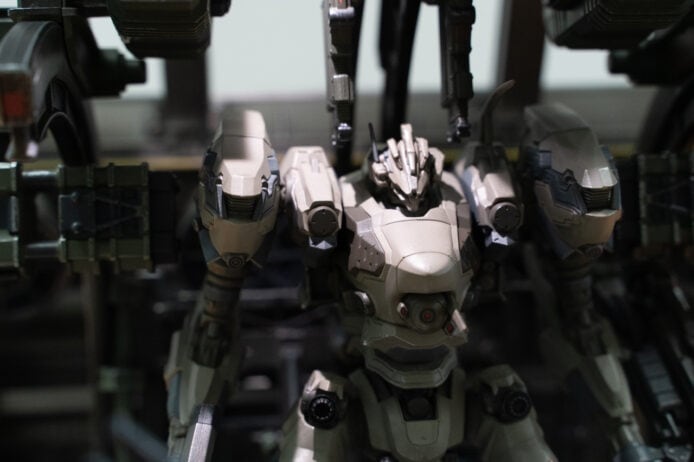 《Armored Core 6 機戰傭兵VI 境界天火》典藏版【開箱】超靚機體模型 + 整備格納庫詳細睇