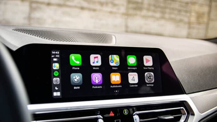 調查指車內娛樂仍以電台為主　即使有 CarPlay/Android Auto 仍佔近半