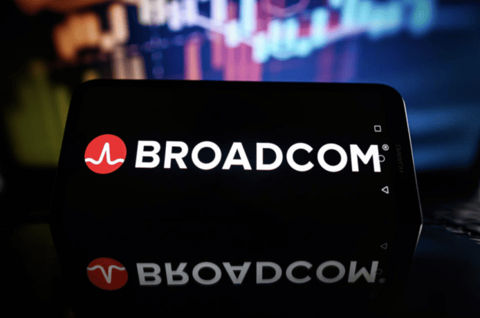 Broadcom 完成 610 億美元收購 VMware  創下科技史上最大規模的收購之一