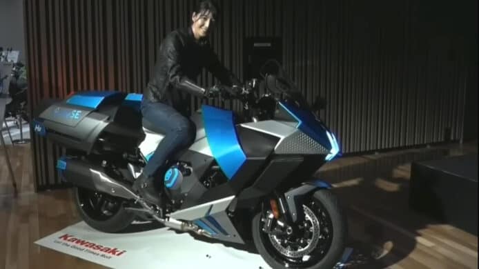 Kawasaki Ninja H2 HySE   全球首款氫燃料引擎電單車