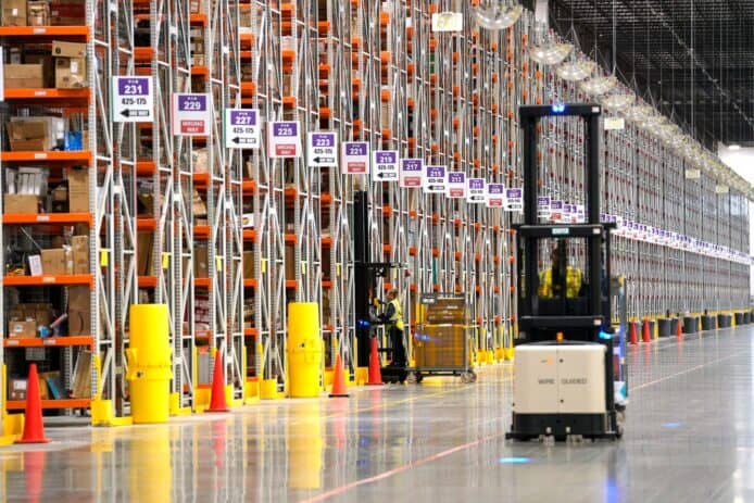 Amazon 將自行生產氫氣　推動倉庫內的氫能載具
