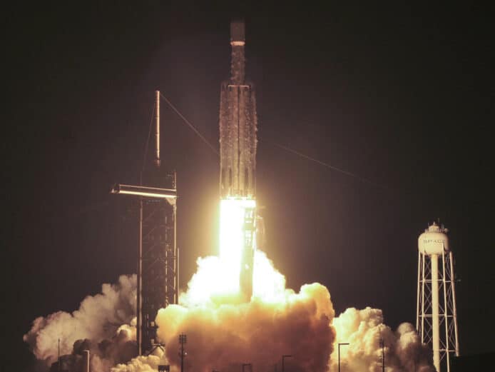 SpaceX 火箭搭載美軍太空飛機升空   最快 2026 年重返地球