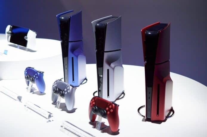 Sony展示PS5 Slim的替換外殼