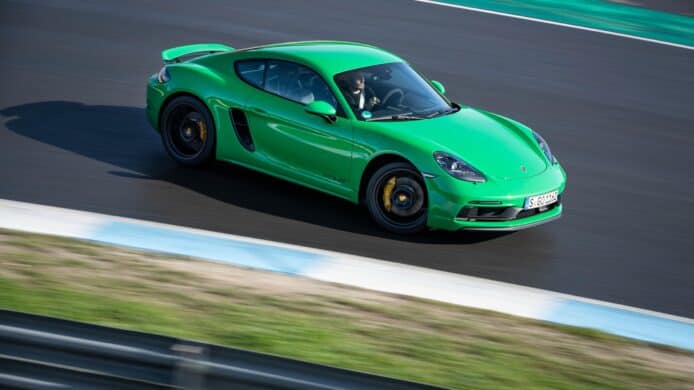 J.D. Power 報告指電動車問題多　美國最可靠車款為 Porsche 718