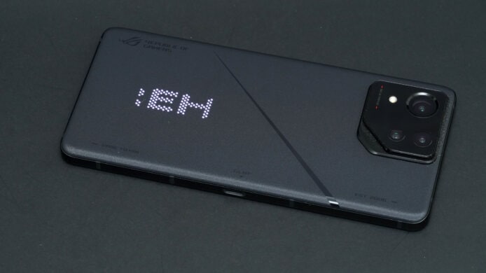 【評測】ROG Phone 8 Pro Edition　外形 手感 打機表現 散熱 效能 相機 屏幕開箱評測