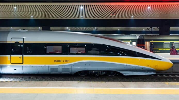 中國自主研發 400km/h 高鐵   全球最高速度 + 今年內推出