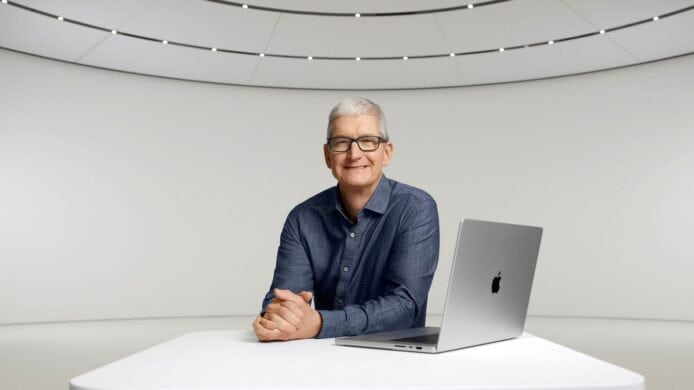 Tim Cook 套現近 20 萬 Apple 股份　淨賺約 1,640 萬美元