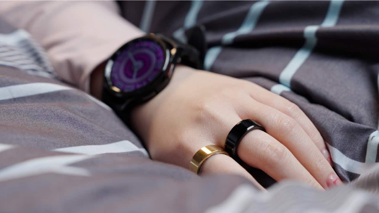 智能戒指 Smart Ring VS Samsung 智能手錶 大對決 - UNWIRE.HK