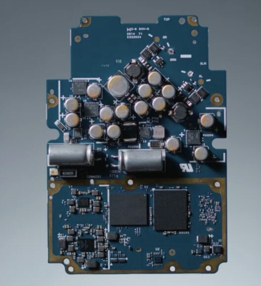 Sony 金磚黑磚第3代電路板特寫.