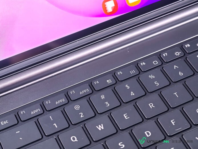 Samsung Galaxy Tab S12 Ultra 鍵 大熒幕平板電腦鍵盤細節圖.