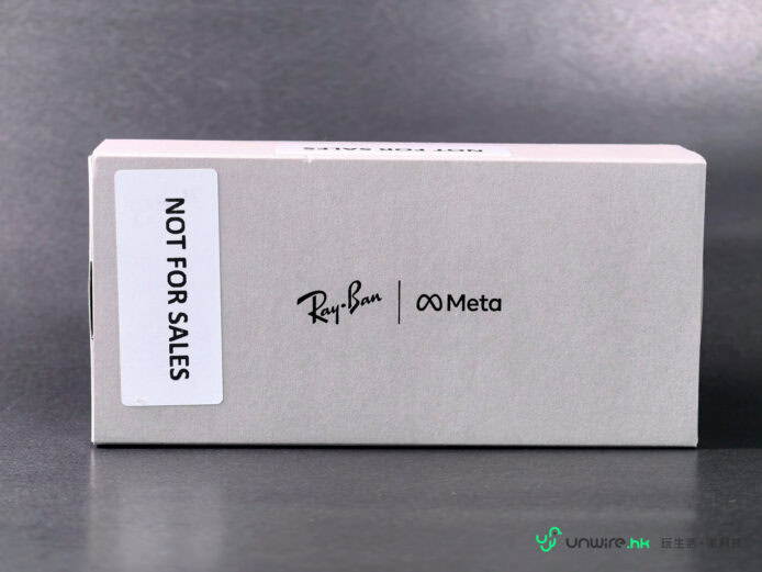 Ray-Ban Meta 智能眼鏡包裝盒.