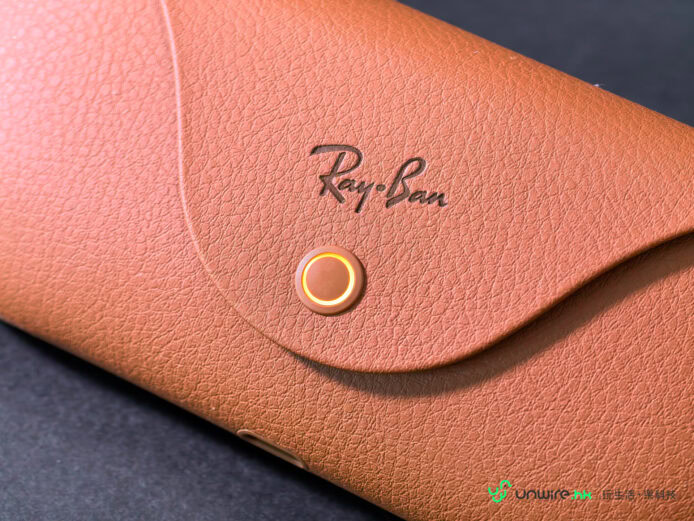 Ray-Ban 品牌智能眼鏡包.