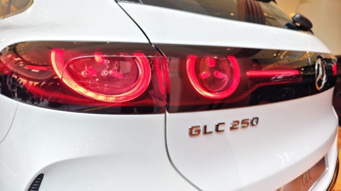 全新平治純電 GLC 平治純電 GLC 250 車尾燈.