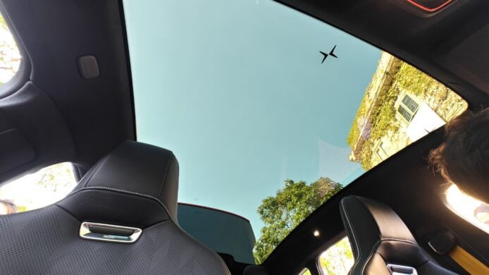 Polestar 5車內豪華座椅與中控.