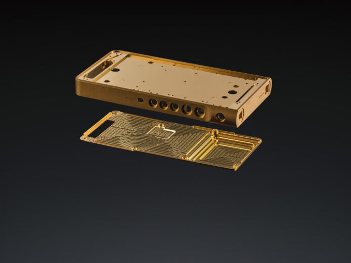 索尼金色Walkman拆解零件特寫.